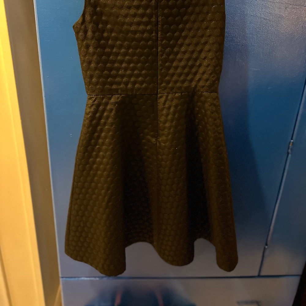 VINCE CAMUTO BLACK DRESS - Picture 4 of 4