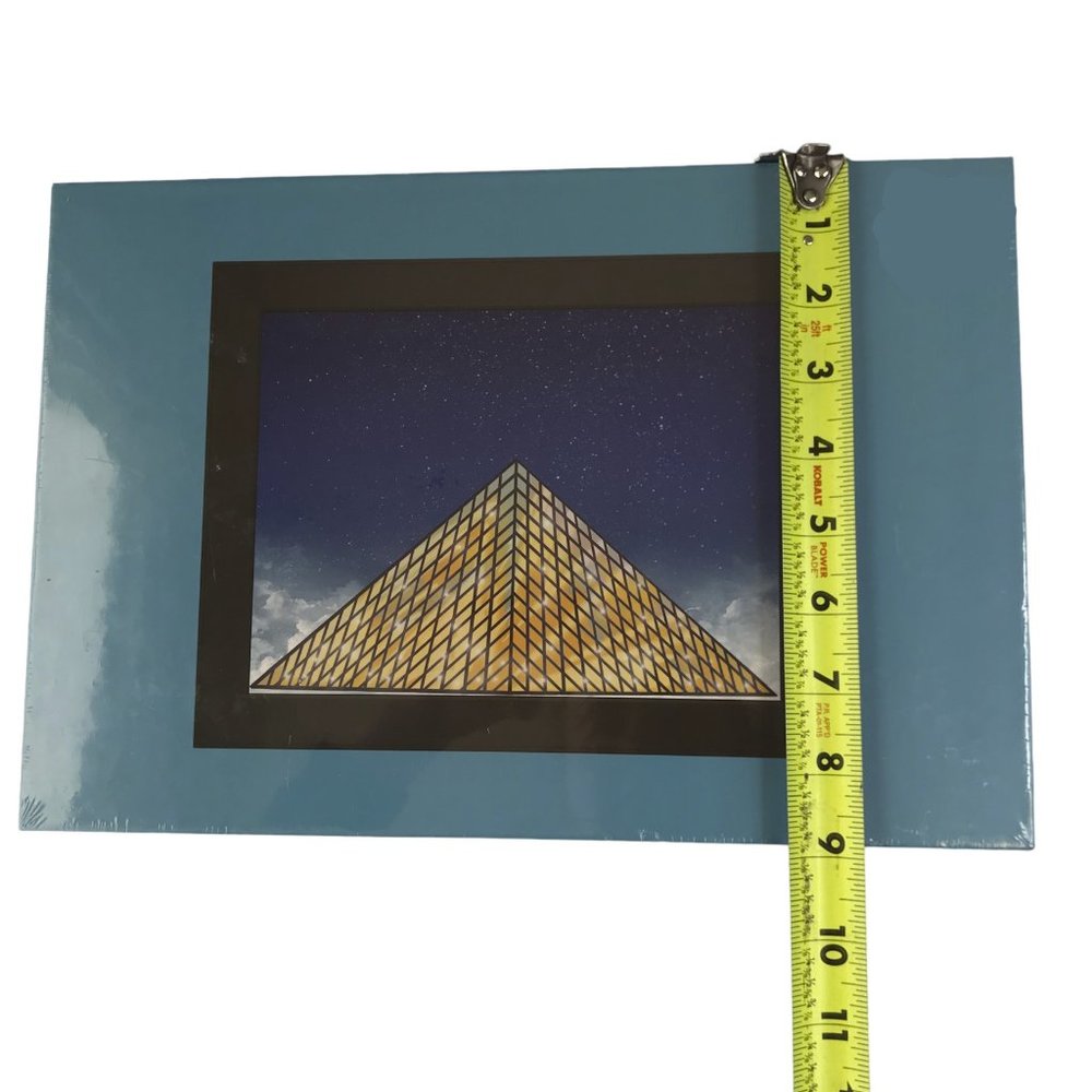 New in Sealed Plastic BSIMB Digital Photo Frame, Smart Digital Picture Stand 16G - Picture 2 of 6