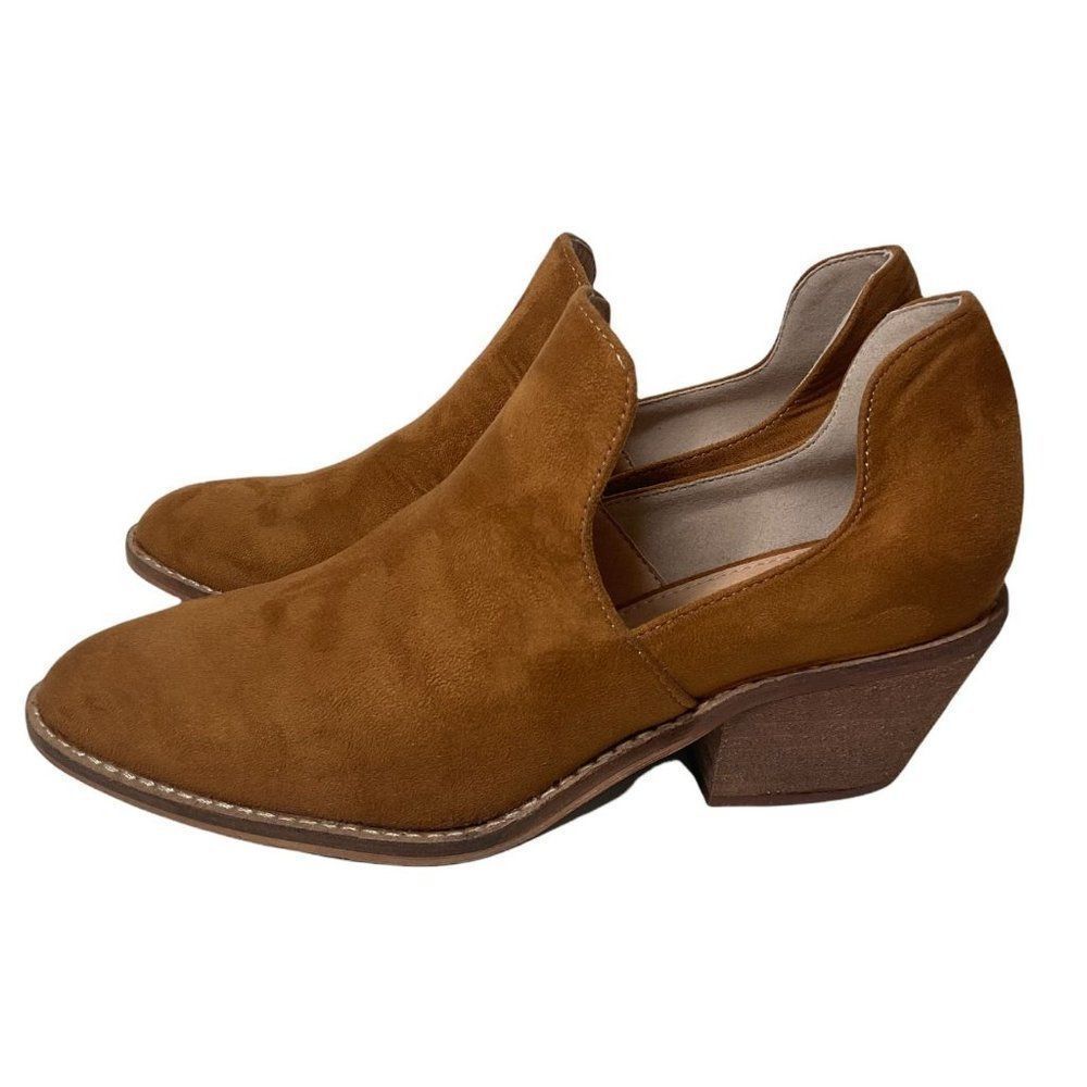Beast Fashion Ankle Bootie Suede - Picture 4 of 8