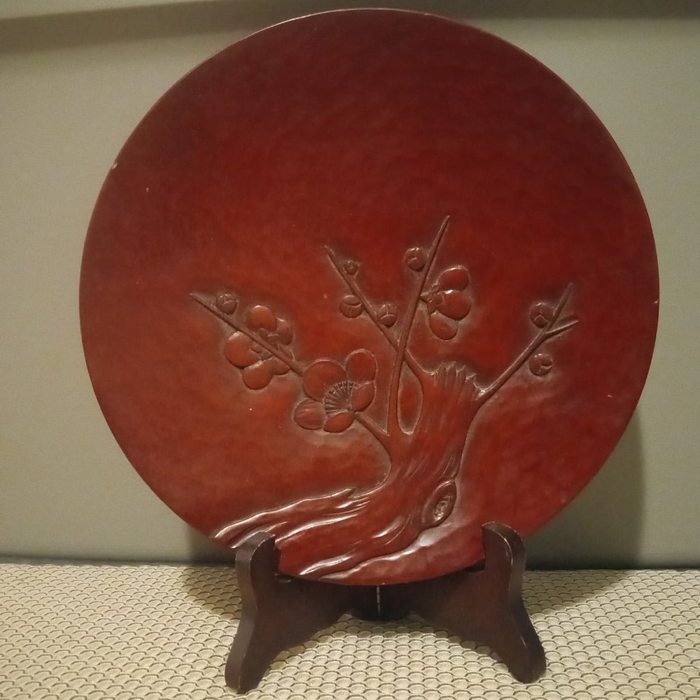 Japanese Traditional Crafts Kamakura-bori Lacquered Wooden Round Display Plate