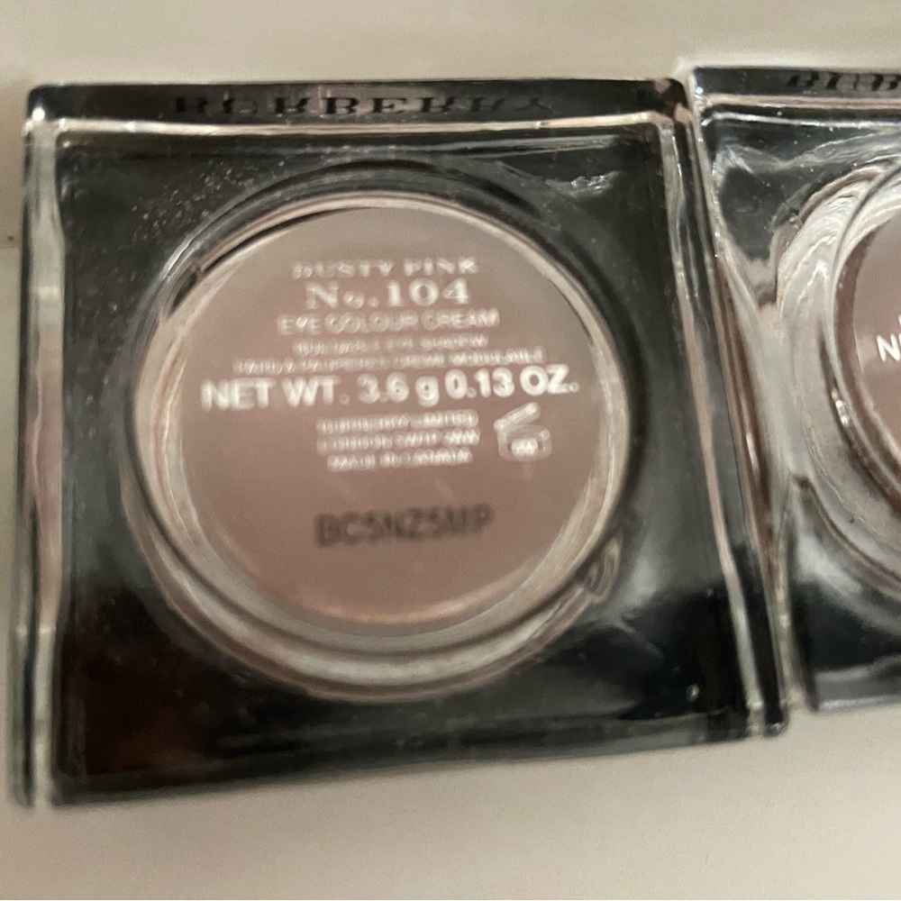 Burberry eyeshadows - Picture 5 of 8