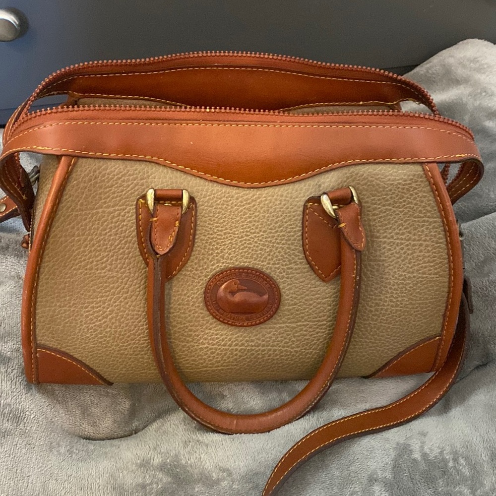 Imitation Dooney & Bourke purse.