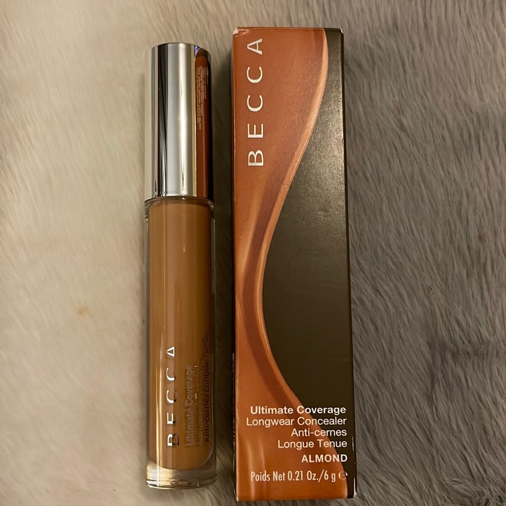 - Becca Ultimate Coverage Longwear Concealer