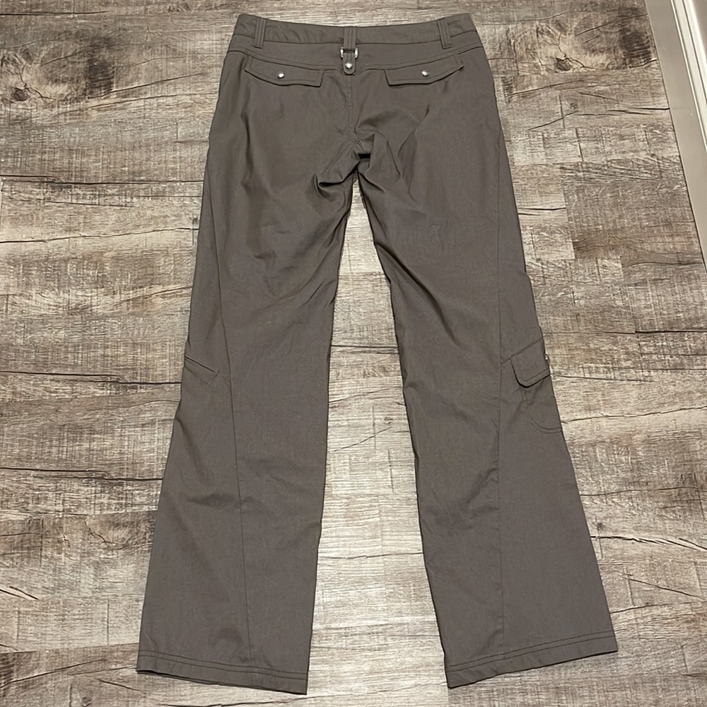 Athleta - Dipper Hiking Pants - Size 10 Tall - Grey - Zipper/Pockets - EUC!! - Picture 6 of 9
