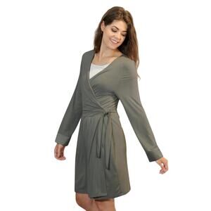 Faceplant Dreams Bamboo Wrap Robe Dressing Robe -- Earl Grey NWT