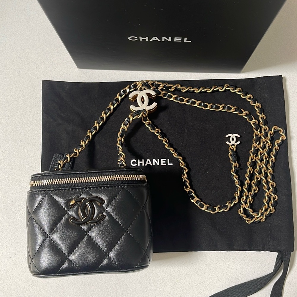 NEW CHANEL pearl crush mini vanity bag black gold chain strap quilted lambskin