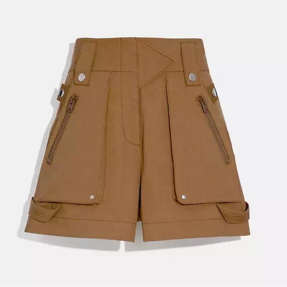 NWT Coach Pocket Short