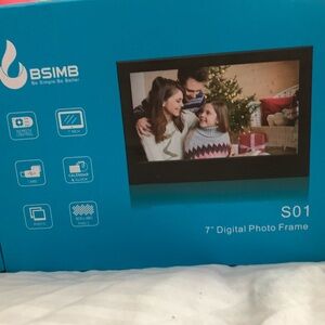 BSIMB S01 7” Slim Digital Photo Frame-Wi Fi-Remote