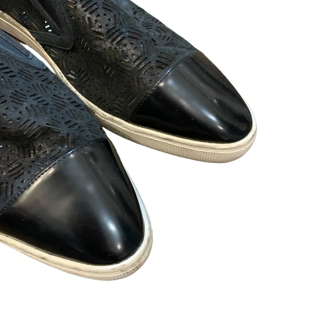 Karl Lagerfeld black laser cut loafers - Picture 5 of 9