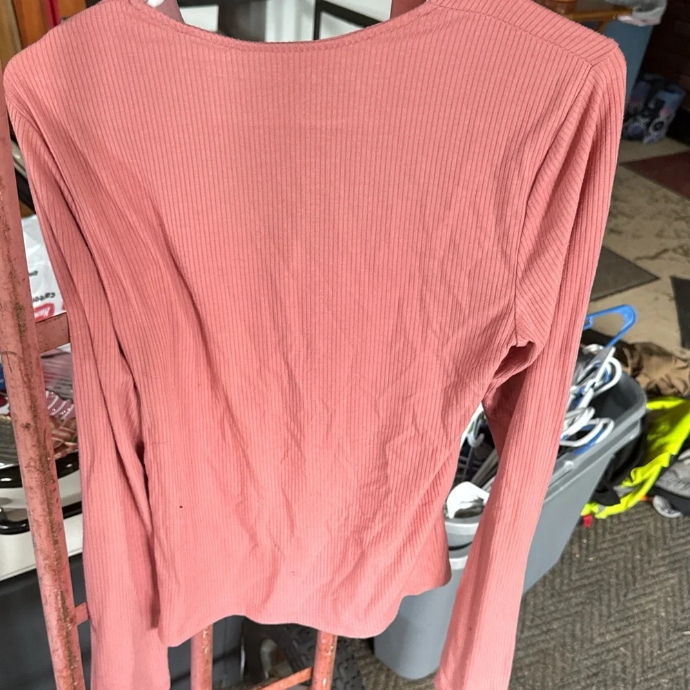 long sleeve tee - Picture 2 of 3
