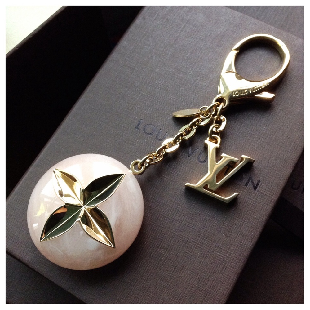 Louis Vuitton Acetate Hollow Flower Bag Charm Suede Rose