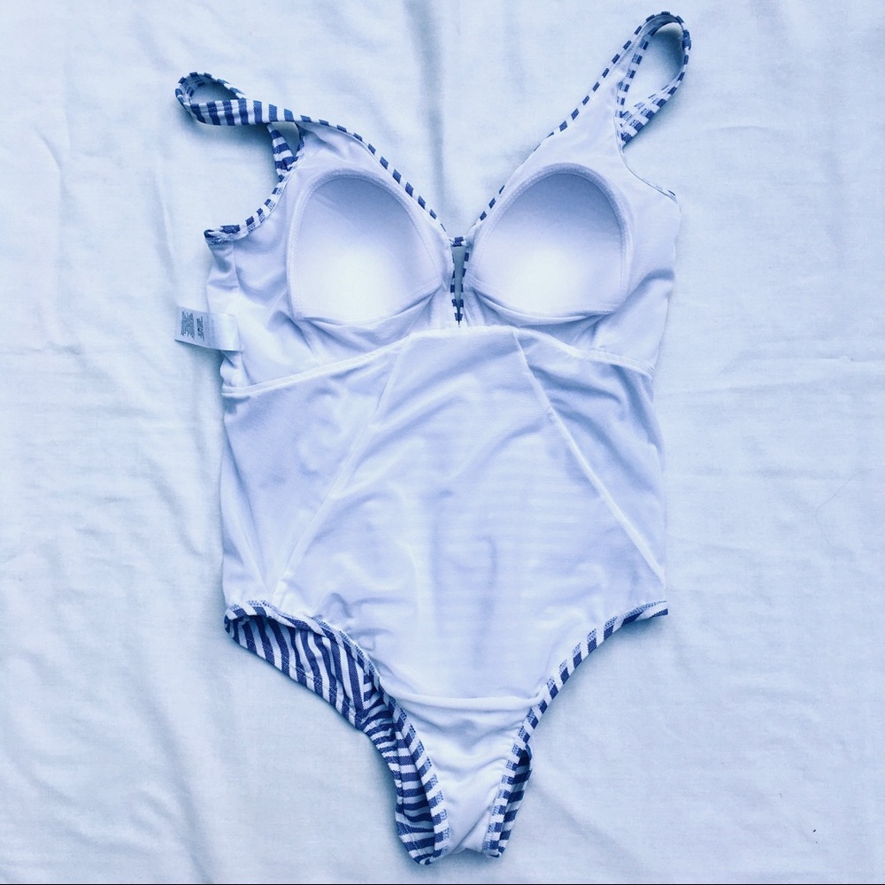 TIME & TRUE One piece swim suit blue white NWOT - Picture 7 of 9