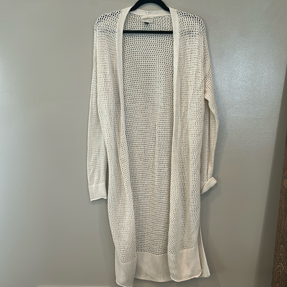 Universal Thread Open Weave Duster