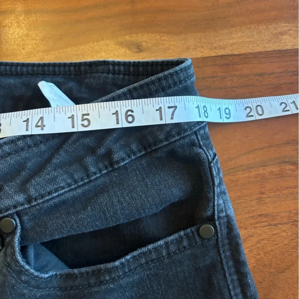 ELOQUII High Rise Skinny Jeans - Picture 7 of 9