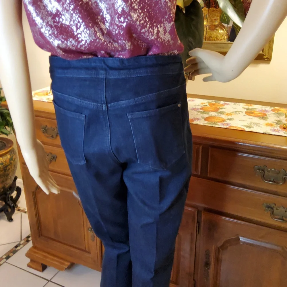 Chico's Perfect Stretch Girlfriend Slim Leg Ankle Jeans - Picture 7 of 13