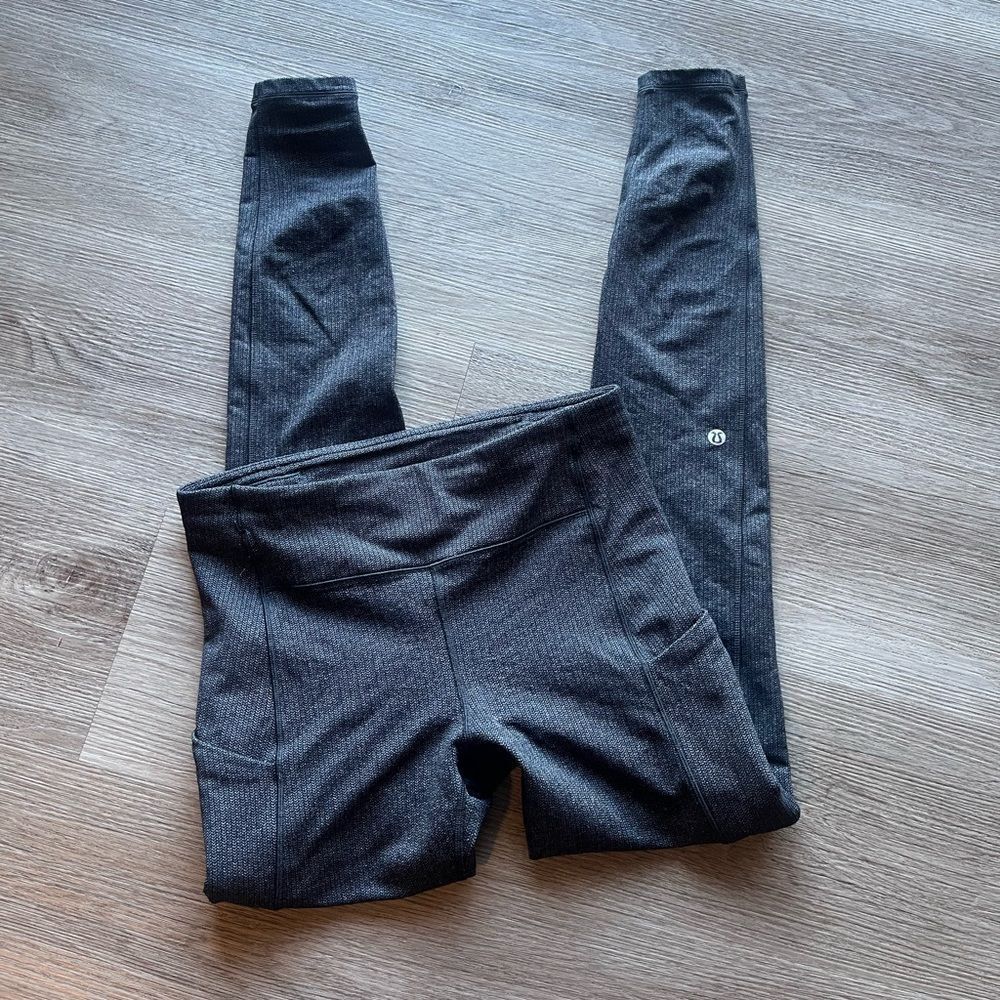 Lululemon Herringbone Pleathered Legging - Picture 6 of 6