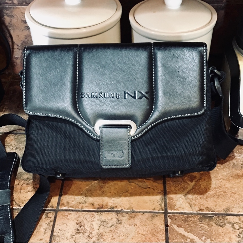Samsung DSLR camera bag case black leather bag case photography photogra…
