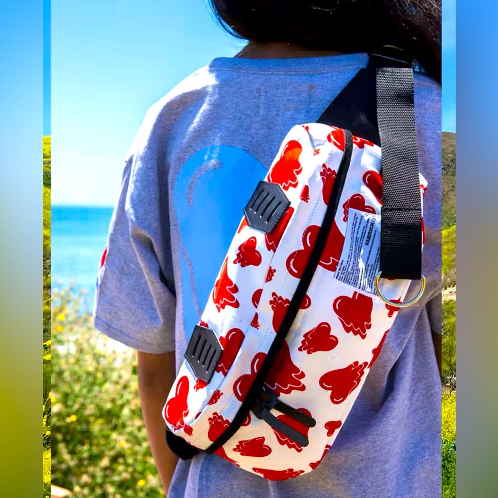 *RARE* Emotionally Unavailable X Fabrick Sling bag