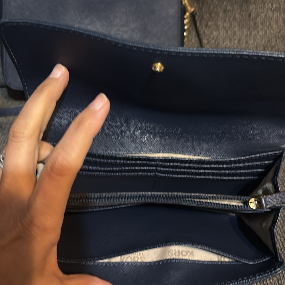 MK crossbody with matching Mk wallet - Picture 5 of 6