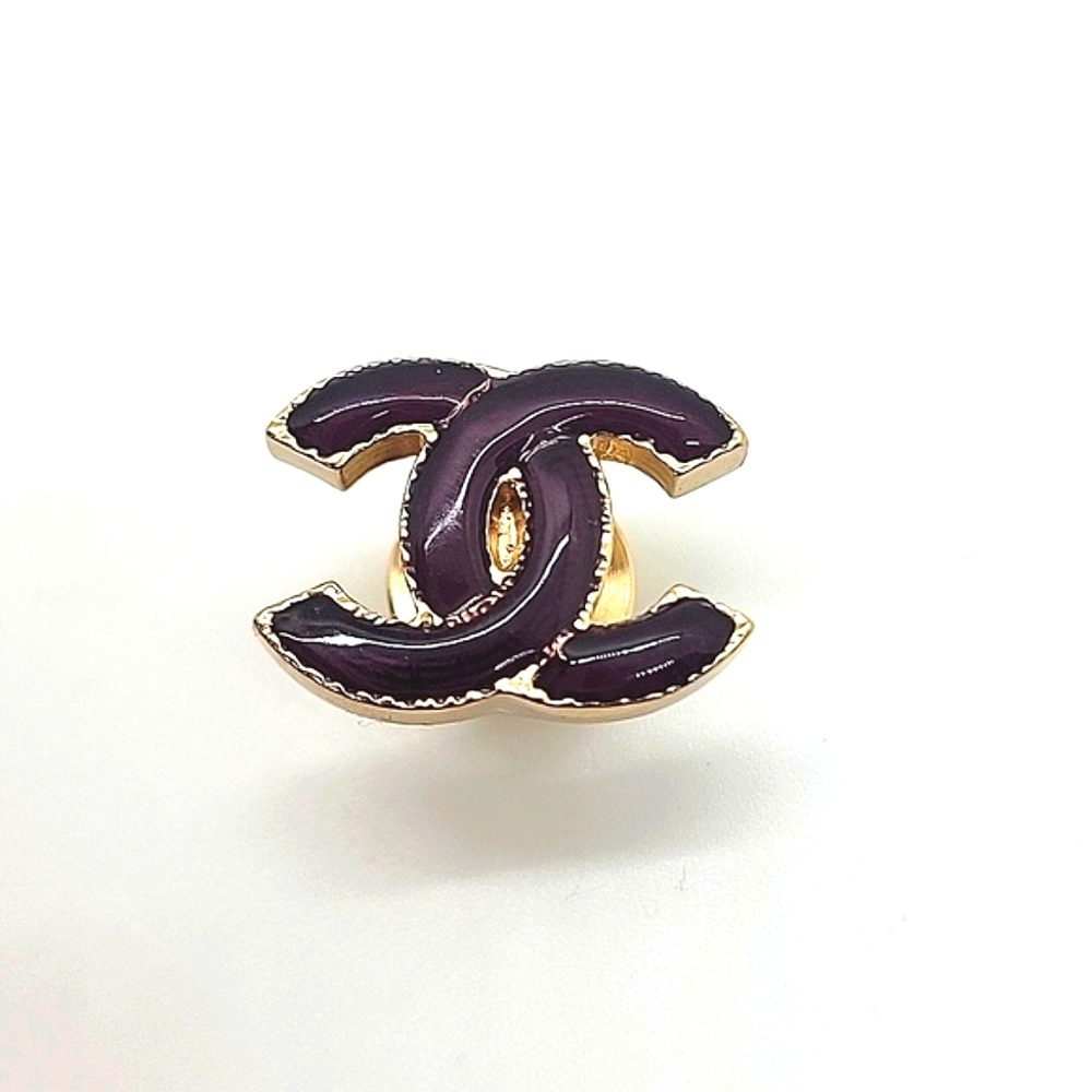 CHANEL PIN