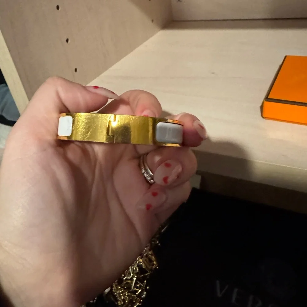 HERMES WHITE BANGLE - Picture 2 of 5
