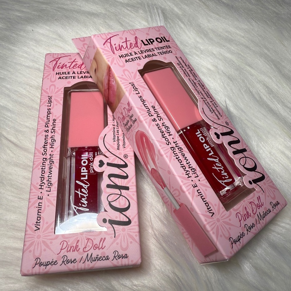 Tinted lip oil Pink Doll set of two BRAND NEW VIRAL