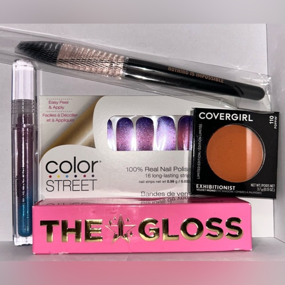 🌈🌈🌈(5 for 100$) 5 Piece Make Up Bundle #101