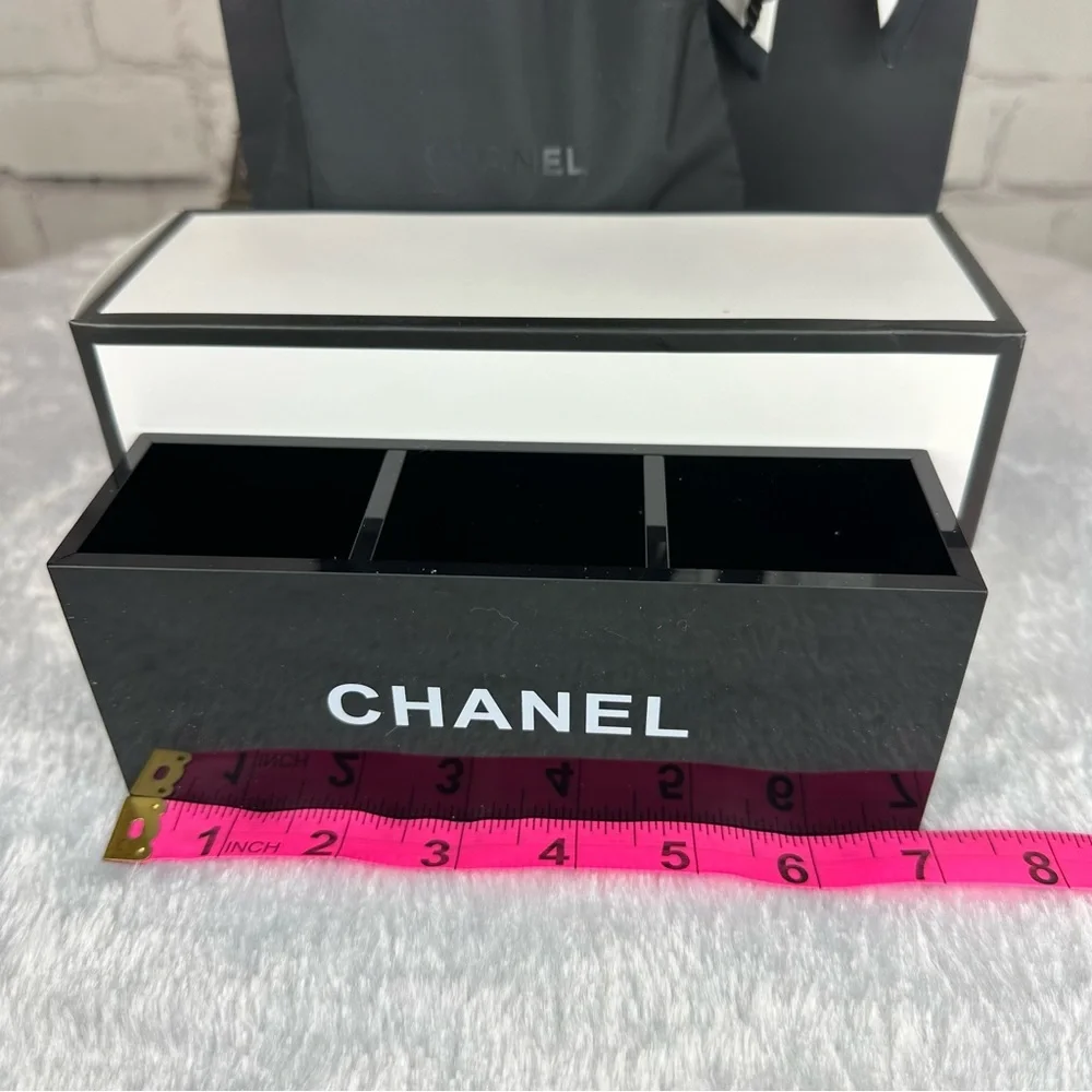 Chanel acrylic brush holder, makeup holder ALL NEW samples GIFT SET - Picture 4 of 7