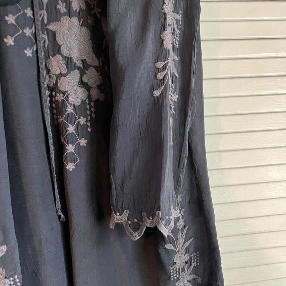 Johnny Was Embroidered Shirt Top Tunic M - Picture 4 of 9