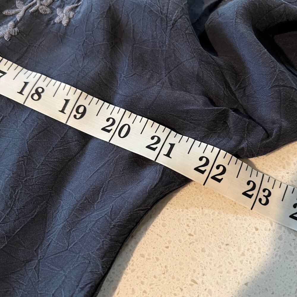 Johnny Was Embroidered Shirt Top Tunic M - Picture 7 of 9