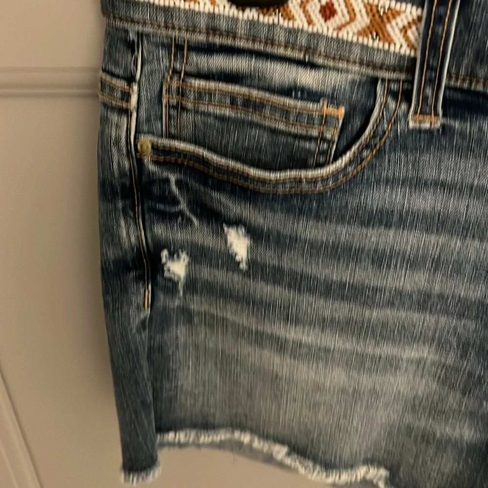 Sneak peek brand Denim Shorts mid rise - Picture 6 of 12