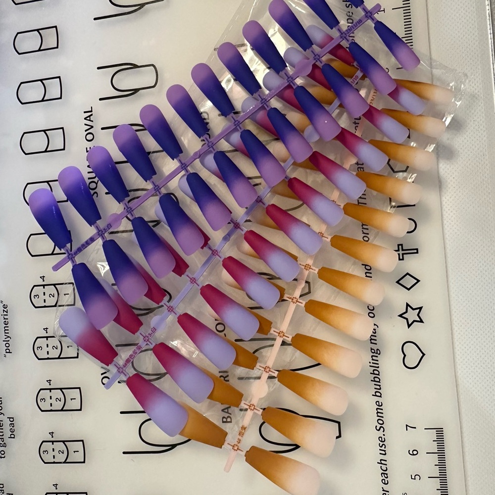 3 Sets of Ombre Press-On Nails – 72 Nails Total! 💅