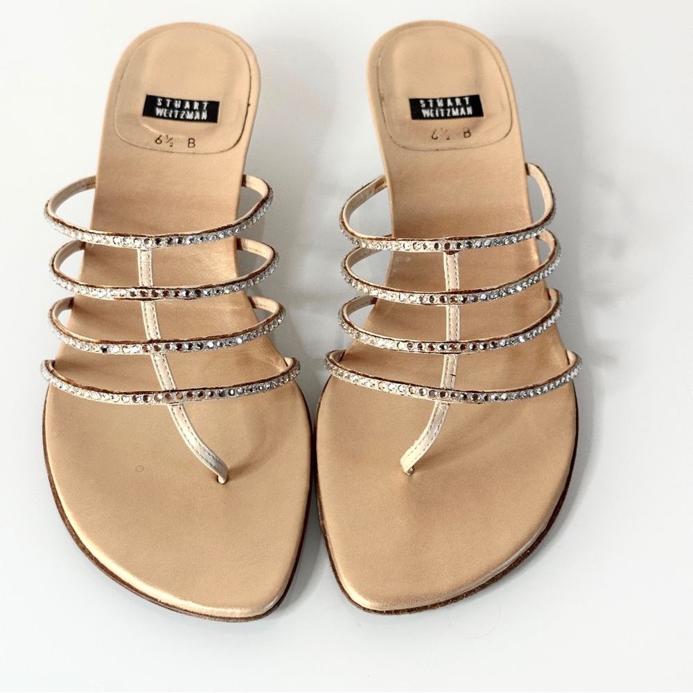 Stuart Weitzman Gold Kitten Heel Sandal 6.5 Toe Post Thong Rhinestone Straps