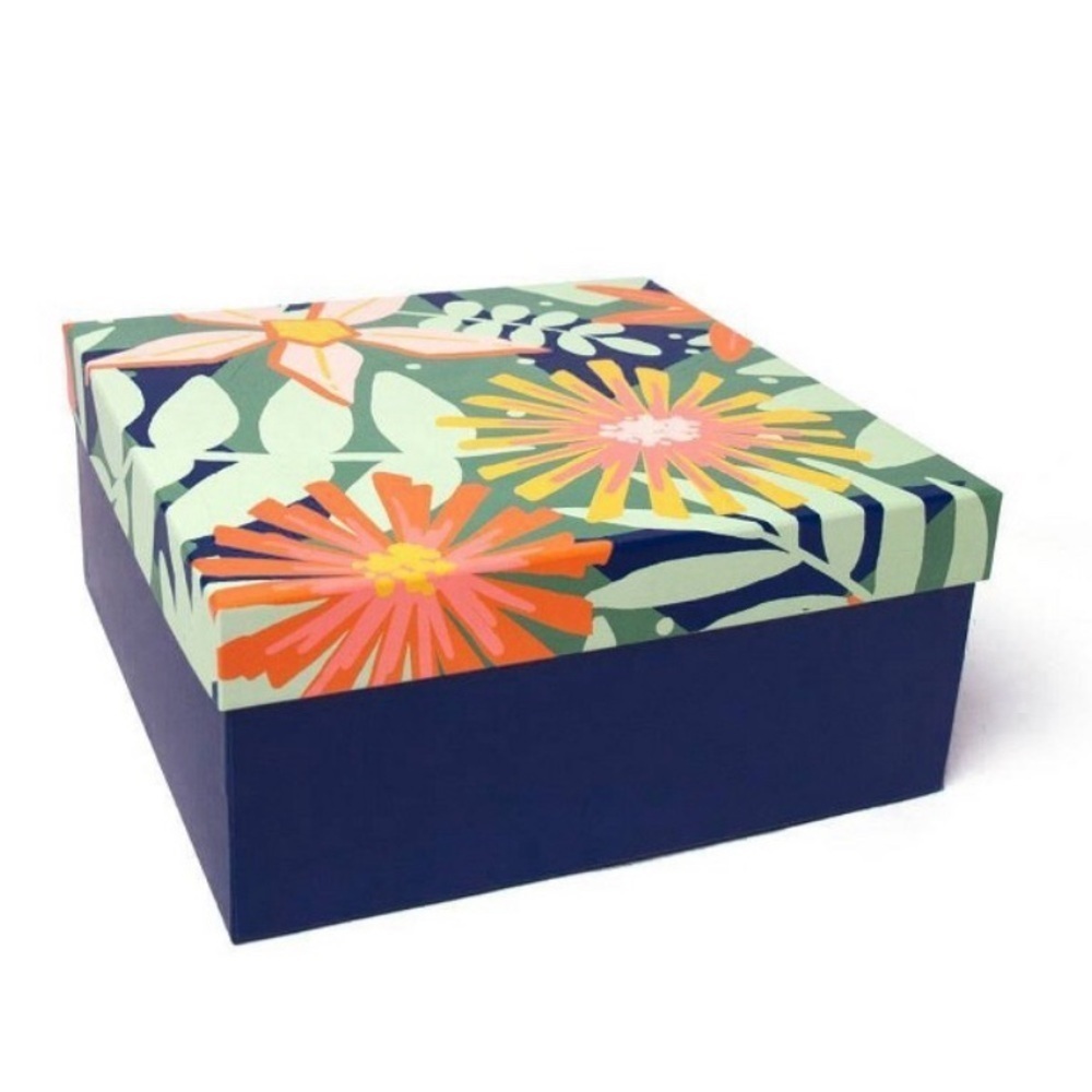 Spritz Floral Gift Box