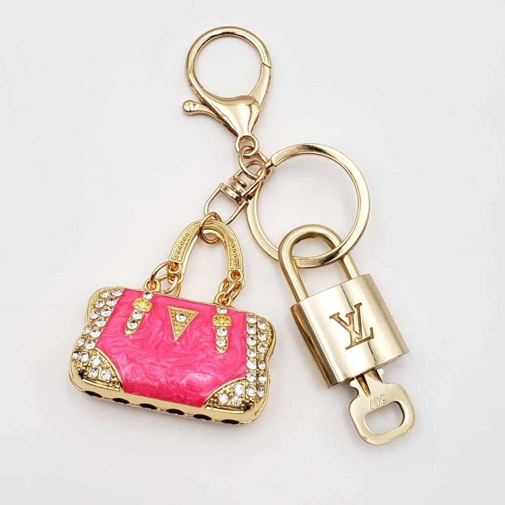 Louis Vuitton Gold Padlock 🔑 Authentic LV Unbranded Keychain Bag Charm - Picture 3 of 7