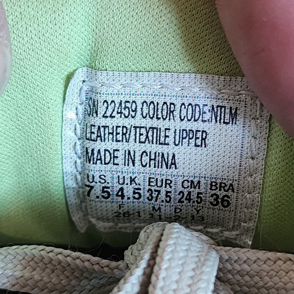 Ske Just Relax Women's Athletic Shoes Size 7.5 Beige - Picture 8 of 8