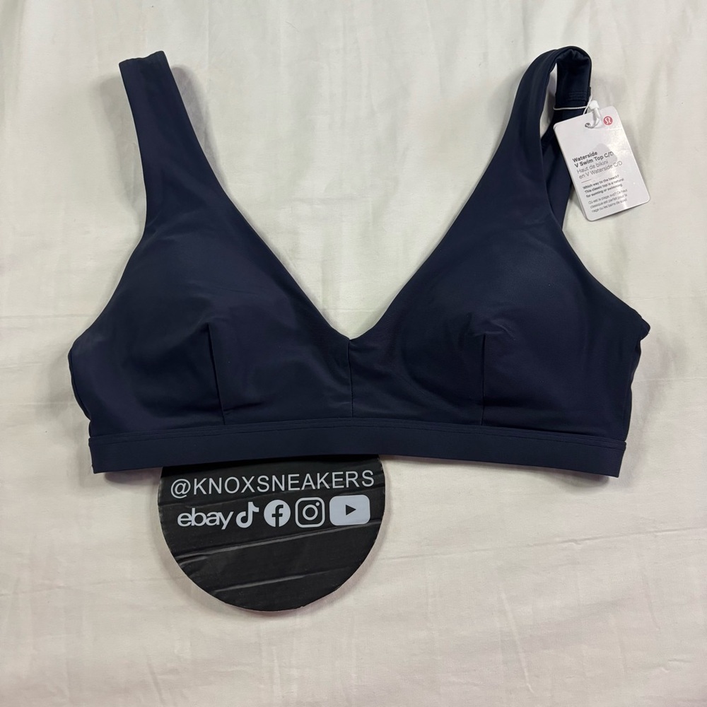 Lululemon Waterside Swim Top C/D TRNV True Navy Blue Bikini Women's Size 4