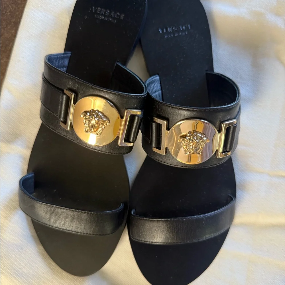 Versace Medusa Sandals - Picture 4 of 8