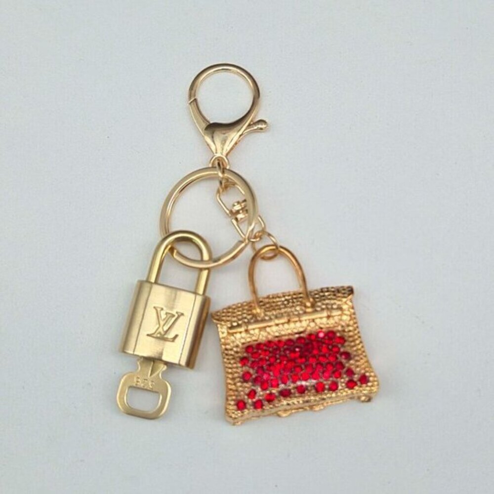 Louis Vuitton Authentic Gold Lock & Key 🔑 Bag Charm + Unbranded Bag Keychain