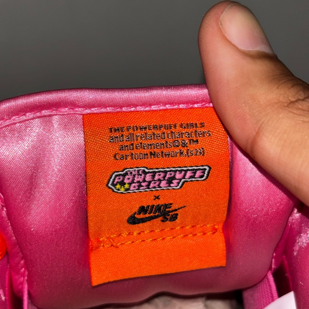 Nike SB Dunk Powerpuff Girls Blossom - Picture 8 of 11