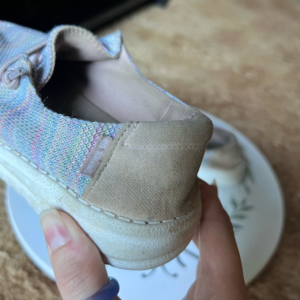 Hey Dude Girls' Wendy Stretch Loafer Pastels Color: multi colored US Youth K13. - Picture 11 of 17