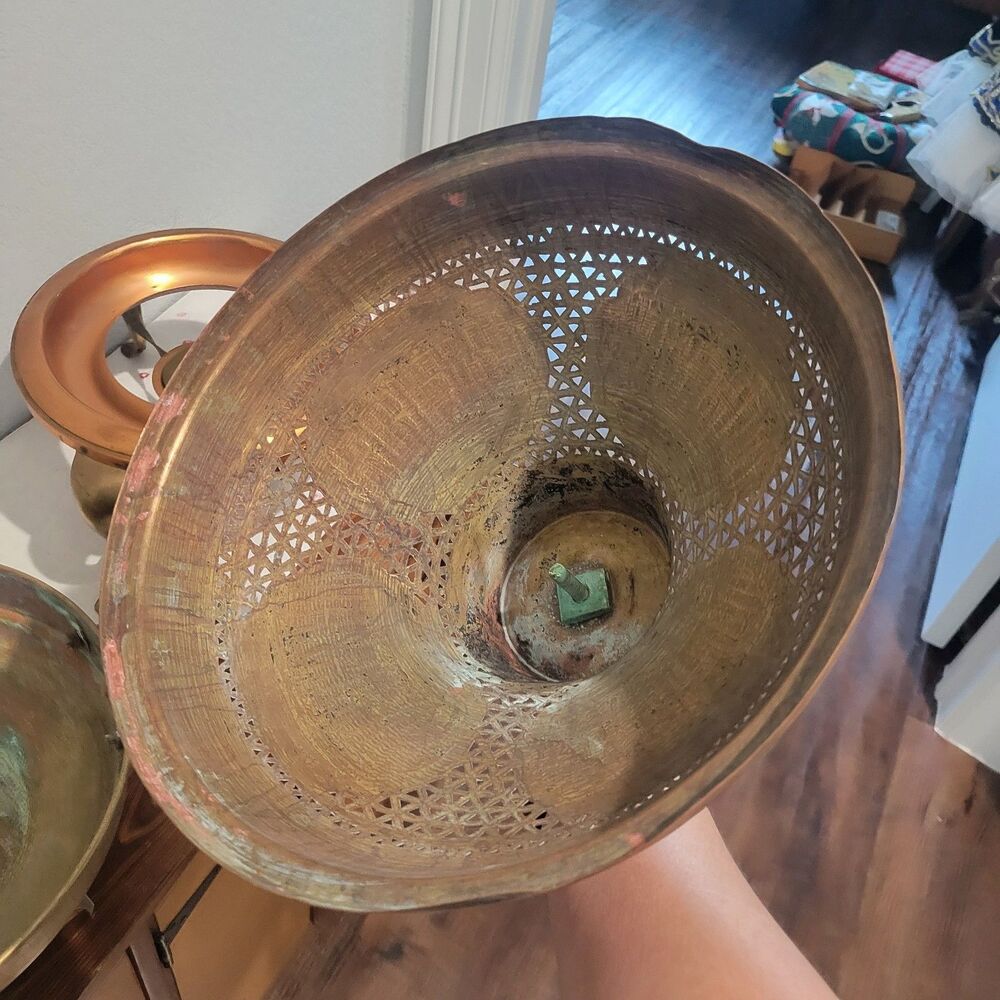 Antique Arabic Turkish Brass Brazier, Pierced Brass Dome Crescent Moon and Star - Picture 9 of 16