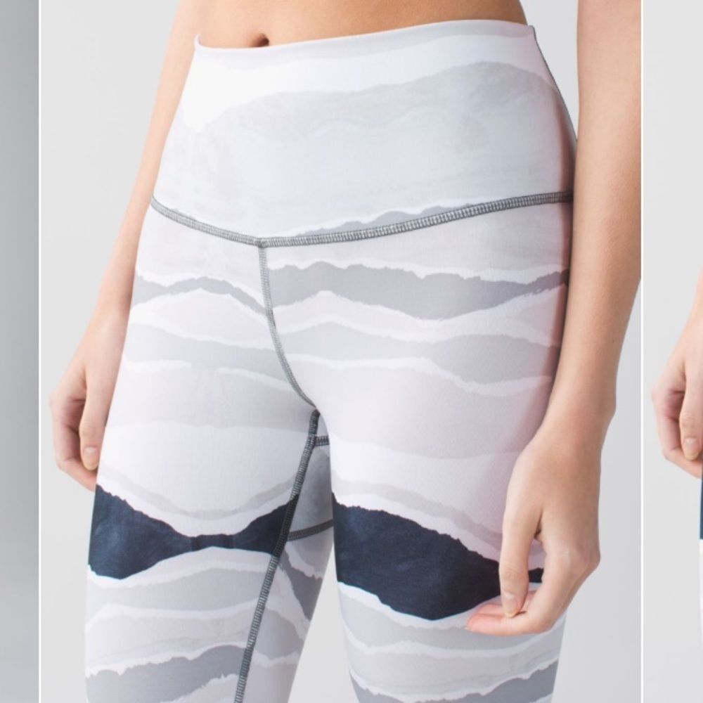Lululemon True Self Crop Legging - Picture 3 of 9