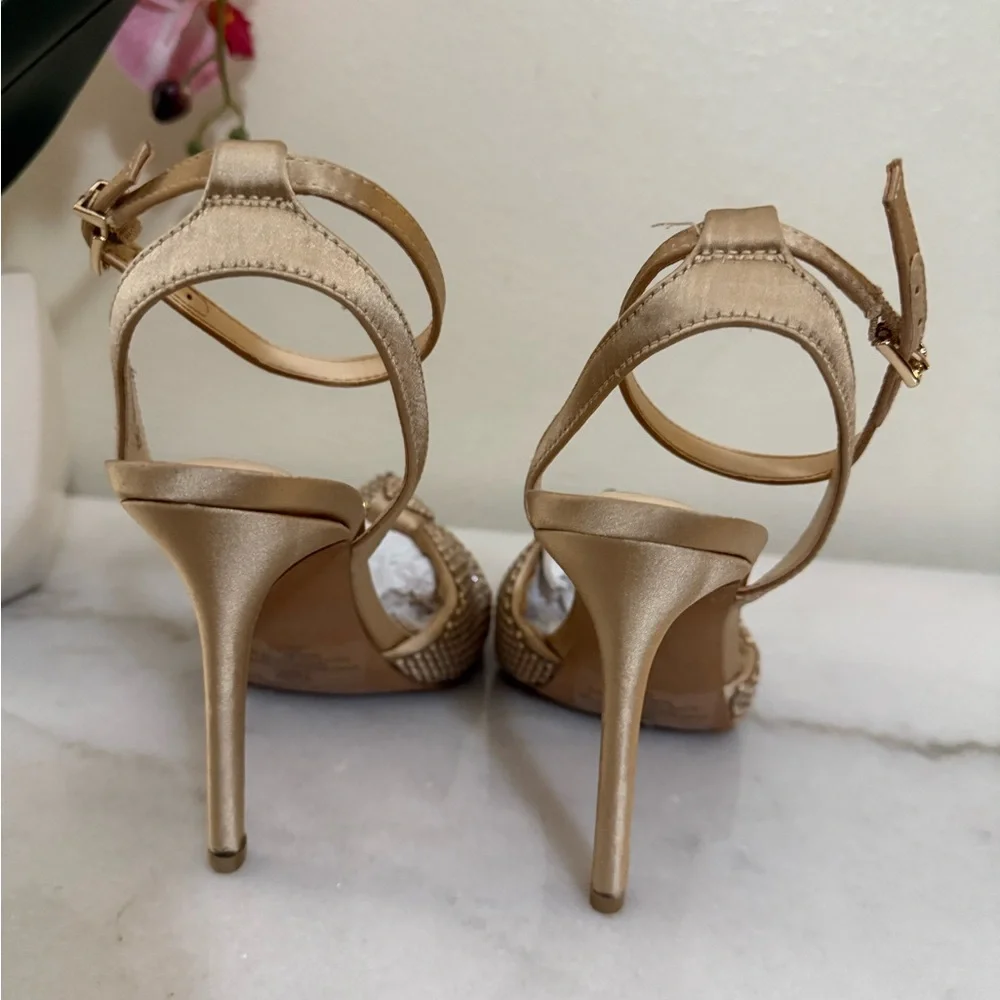 Jessica Simpson Tan Sandals with Rhinestone Bow - Picture 3 of 7