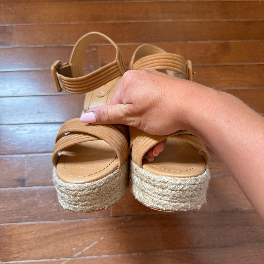 NWT Schutz Blisse Platform Tan Leather Sandals - Picture 4 of 5