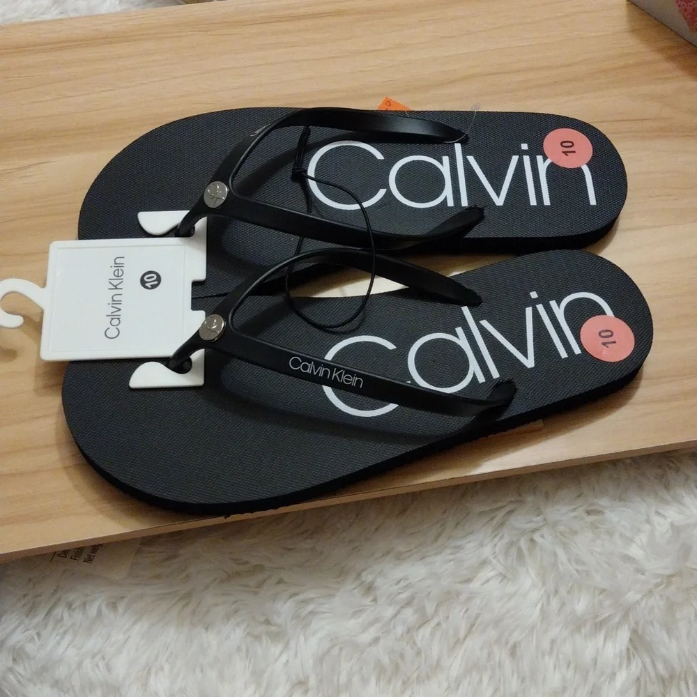 Calvin Klein Black Salya Flip Flops Women's Size 10 🆕 - Picture 2 of 4