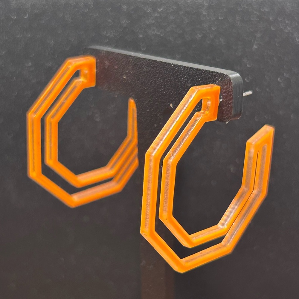 5/25$ Geometric Orange Hoop Earrings E39