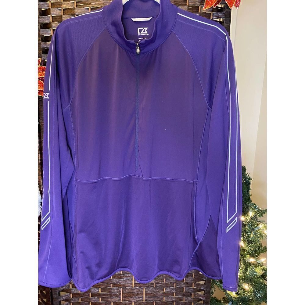 Cutter & Buck 1/2 Zip Pull Over - Picture 3 of 8