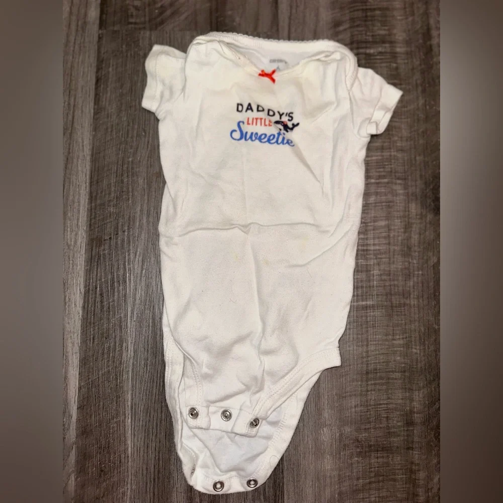 Carter's White Bodysuit - Daddy's Little Sweetie - Picture 1 of 3