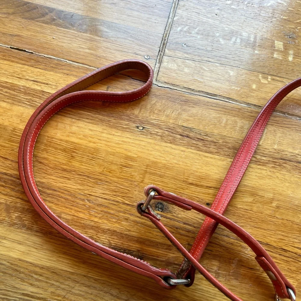 Premium Red Leather Dog Leash - Picture 4 of 6
